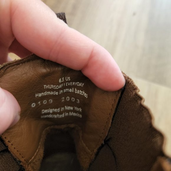 Thursday boot Co Chelsea boots - Picture 5 of 5